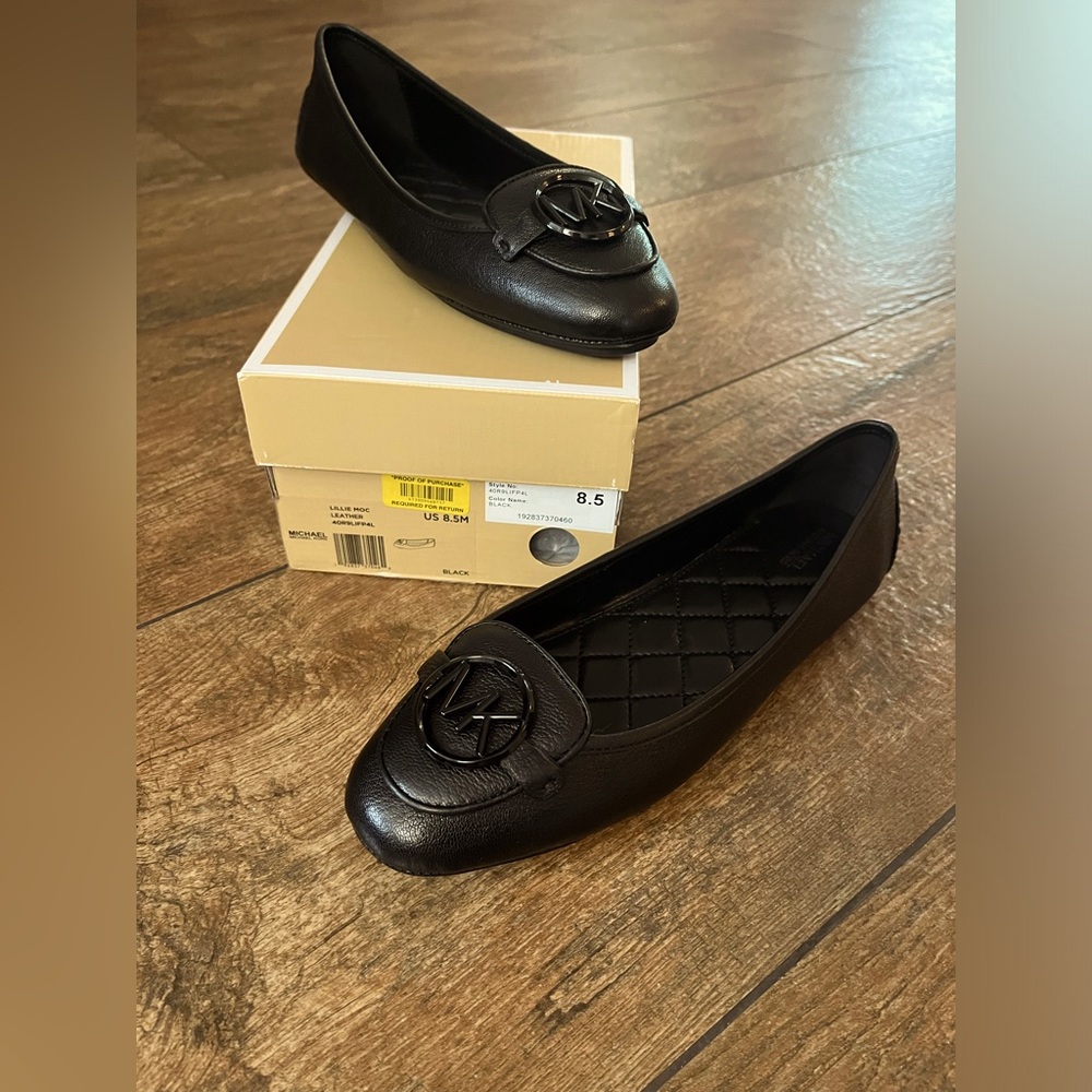 NEW Michael Kors Lillie Moccasin Size 8.5